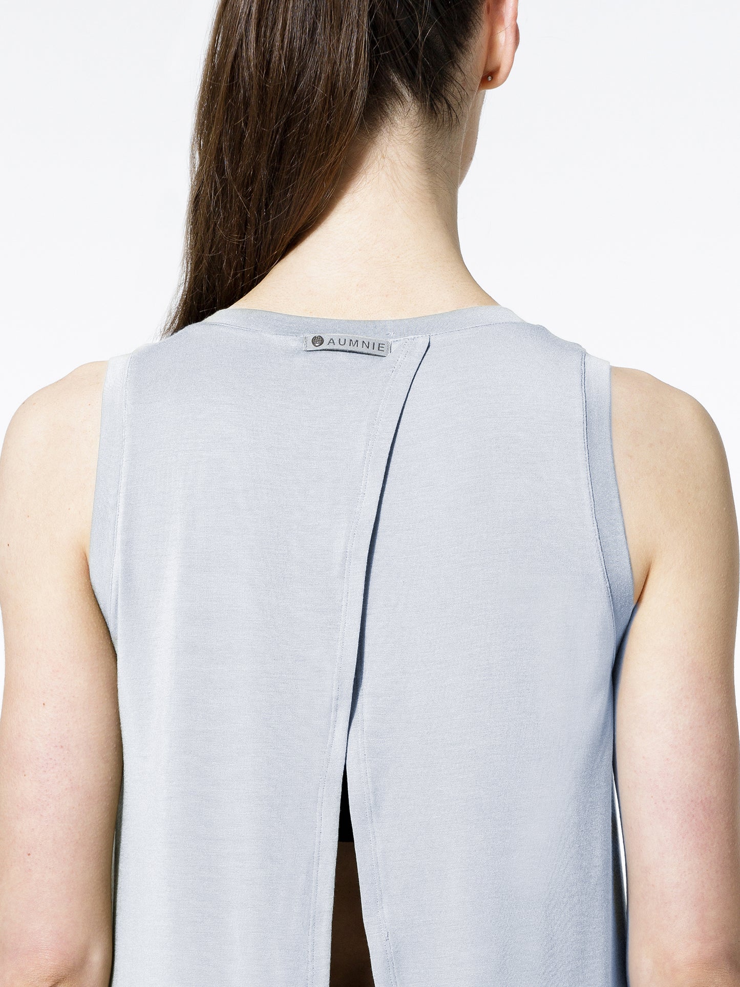 TIE BACK TRAINING TANK, DECO