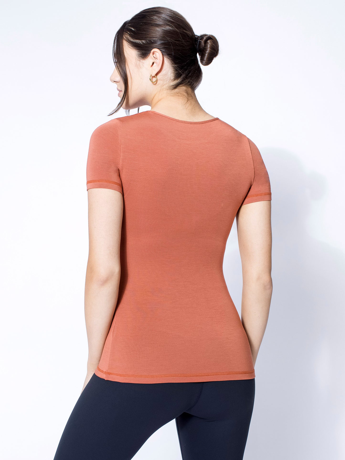 MODAL INTRO TEE, CLAY