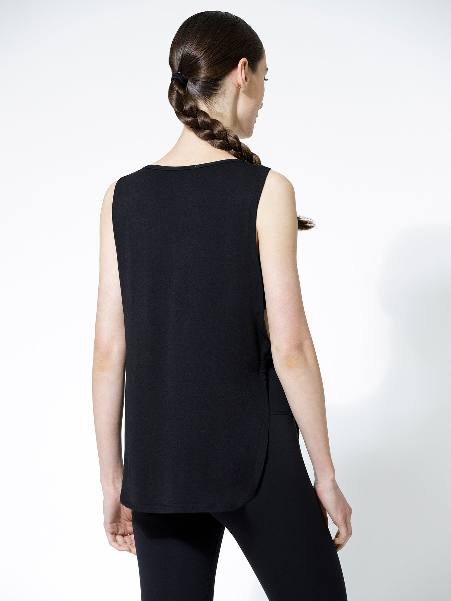 SIDE TWIST OVERSIZED TEE, BLACK