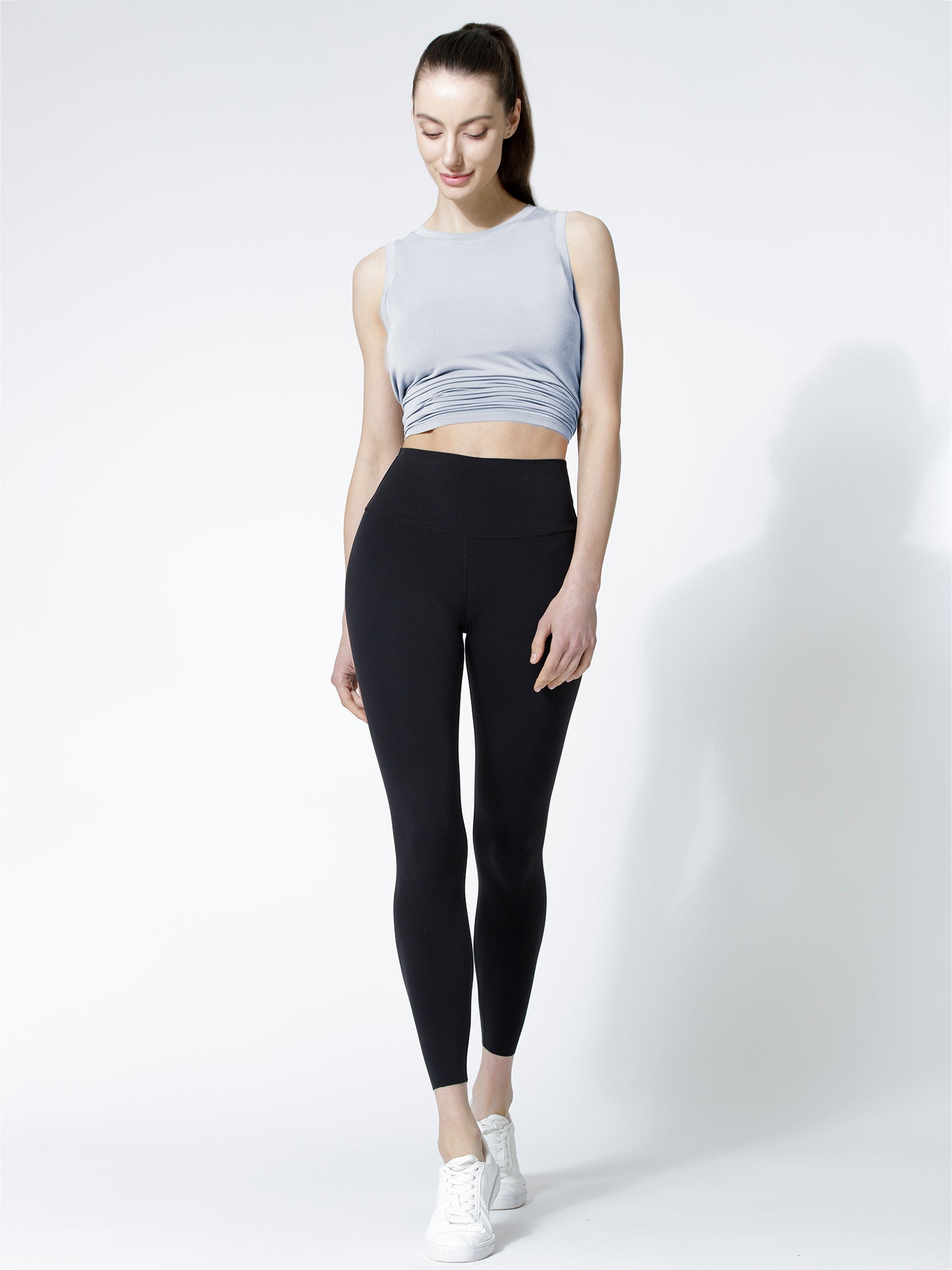 TIE BACK TRAINING TANK, DECO