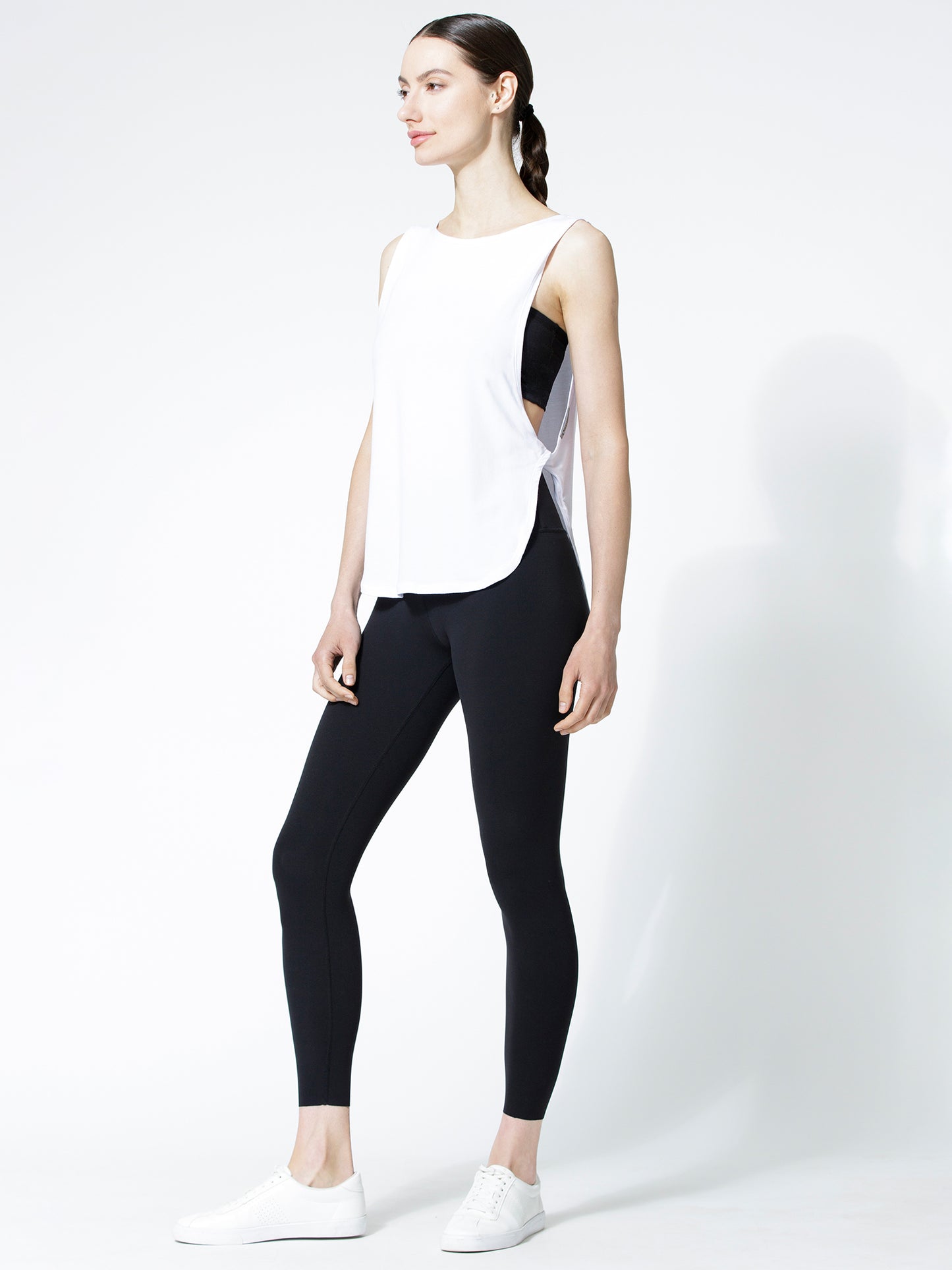 SIDE TWIST OVERSIZED TEE, WHITE