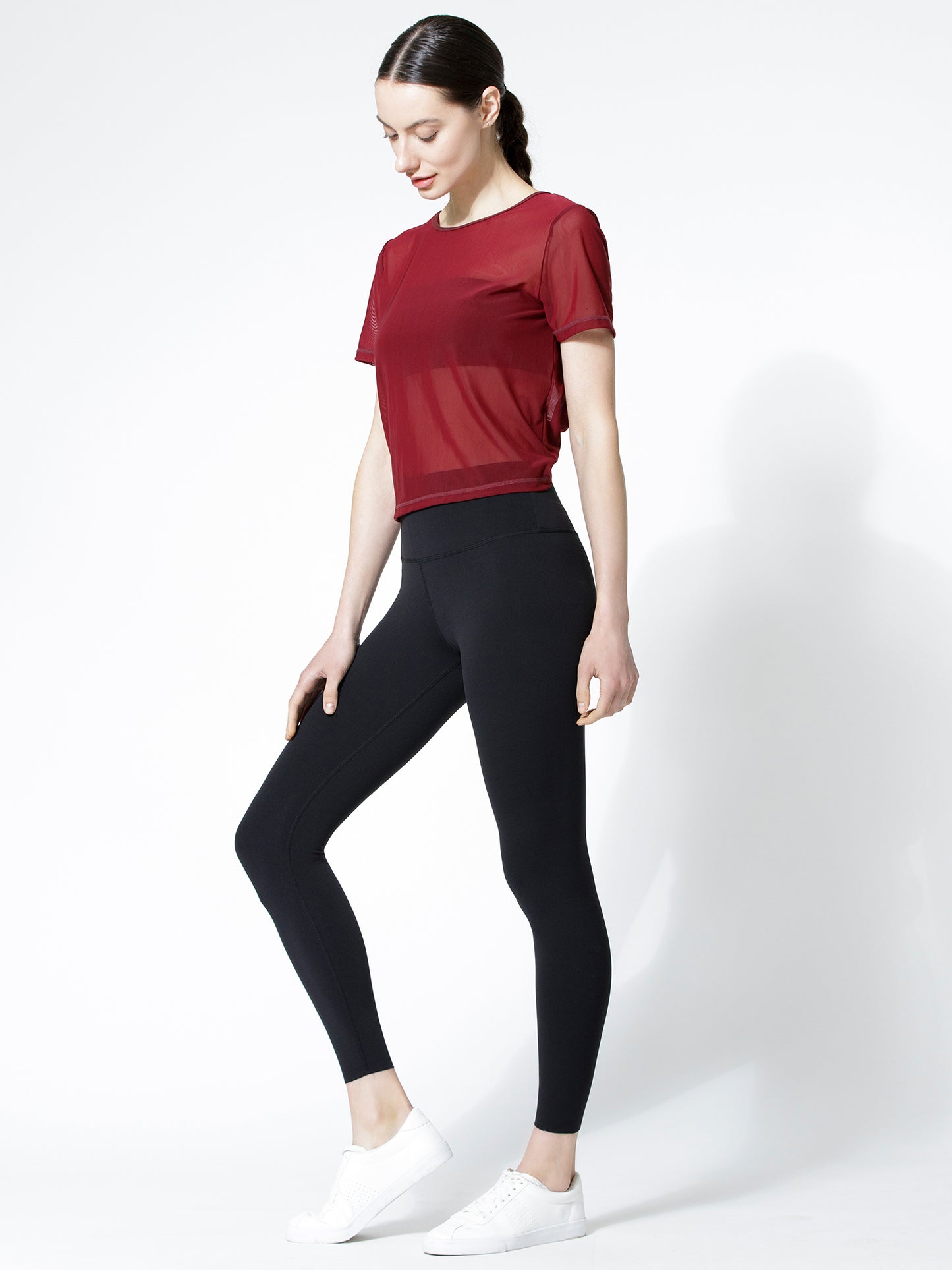 MESH TWIST TEE, BORDEAUX MESH