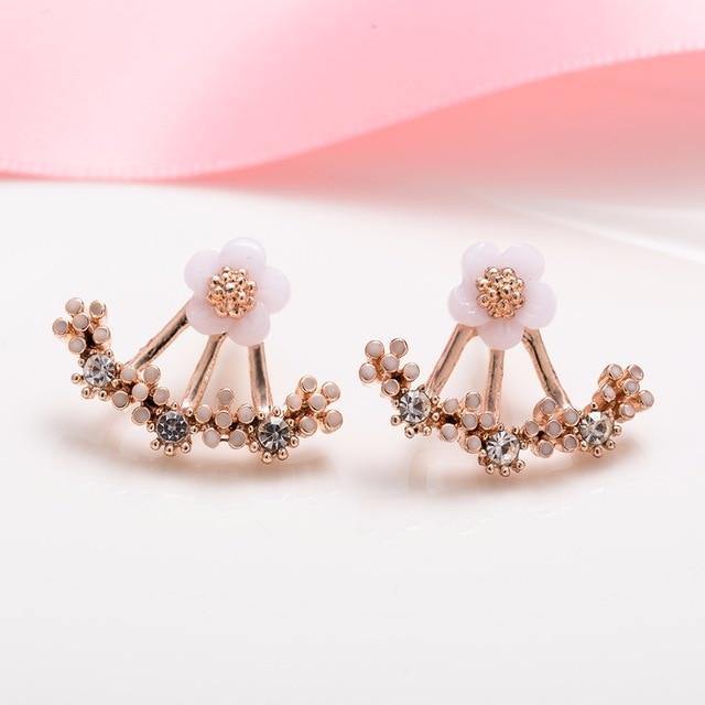 Korean White Acrylic Flower - souvikdeysample
